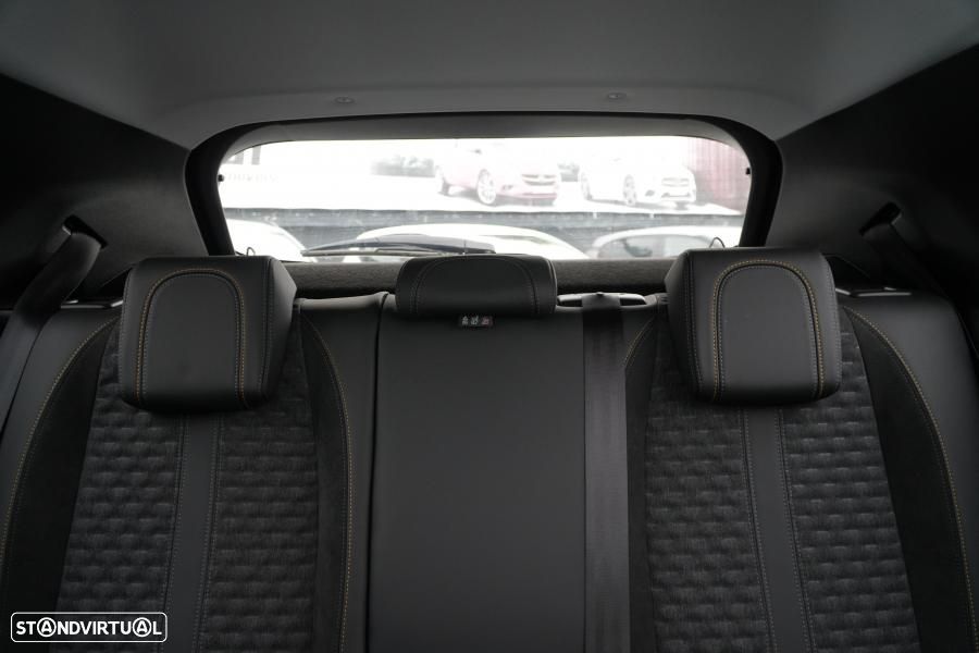 Peugeot e-2008 50 kWh Active Pack - 17