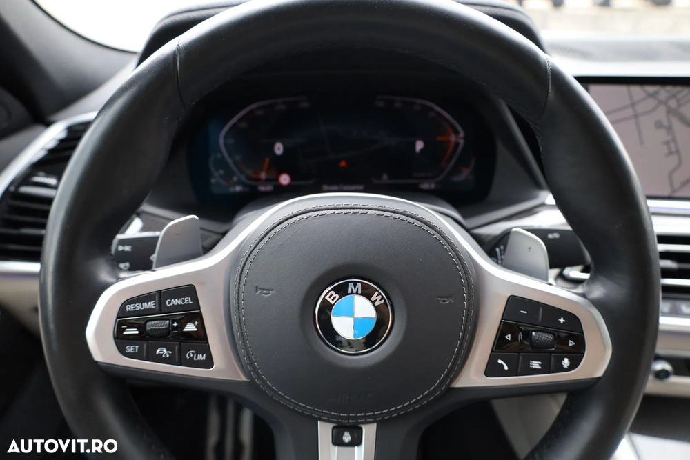BMW X6 xDrive40i AT MHEV - 17