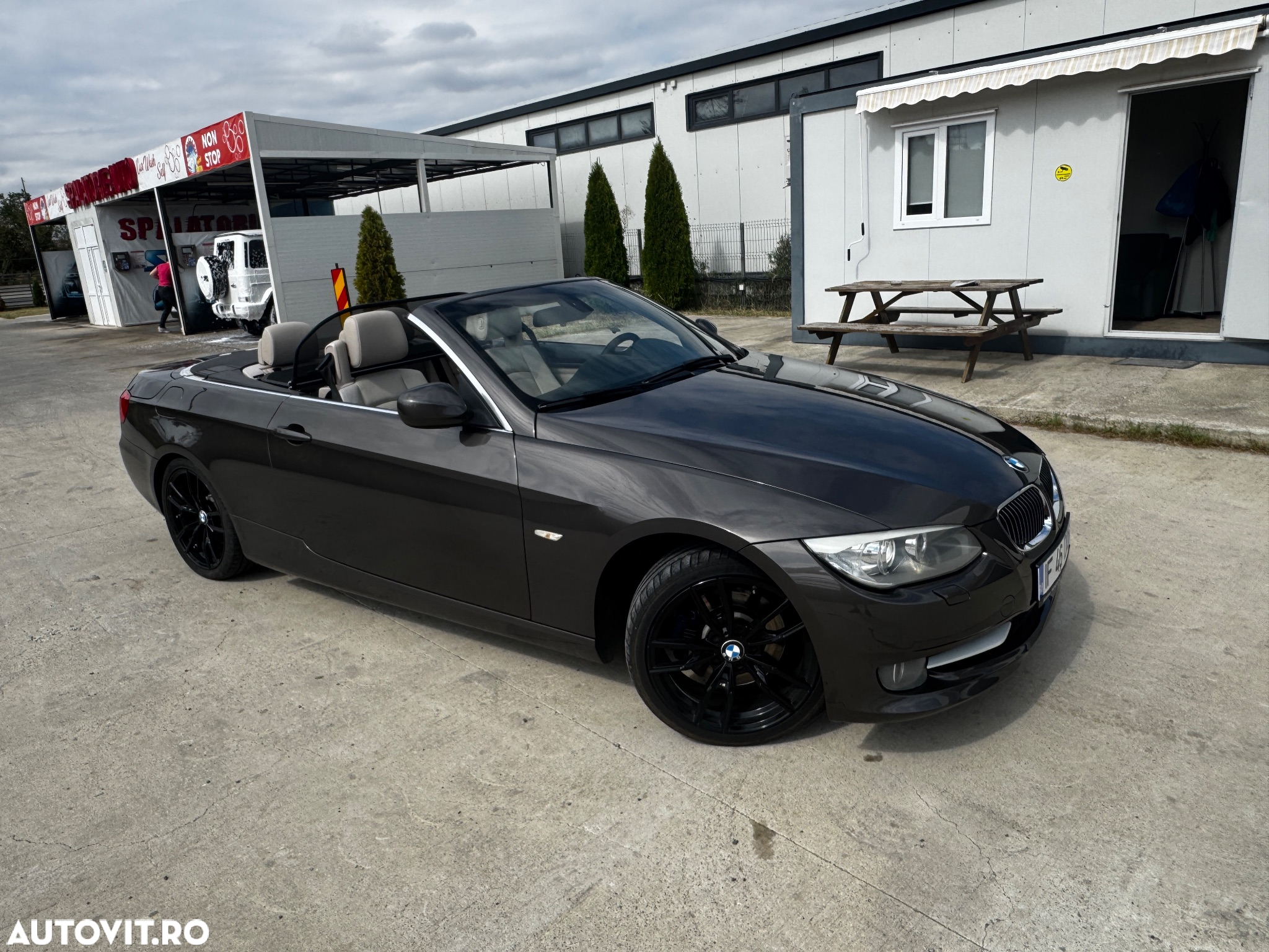 BMW Seria 3 330d DPF Cabrio Aut. Edition Exclusive - 2