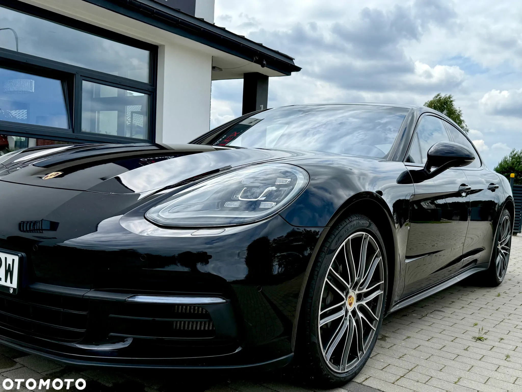 Porsche Panamera 4S - 2