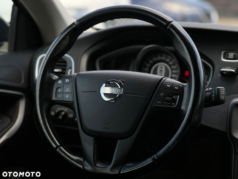 Volvo V40 - 17