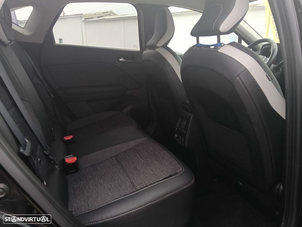Renault Captur 1.0 TCe Techno Bi-Fuel - 31