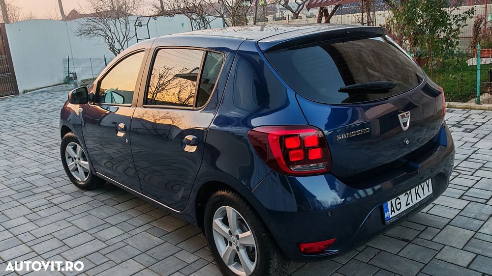 Dacia Sandero - 3