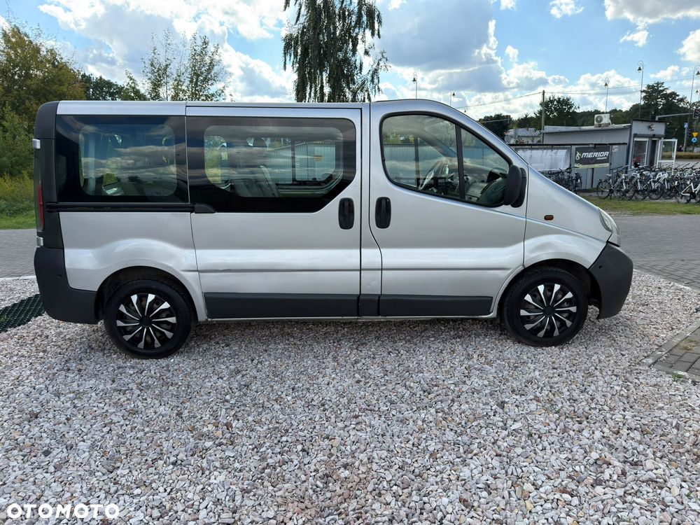 Opel Vivaro - 6