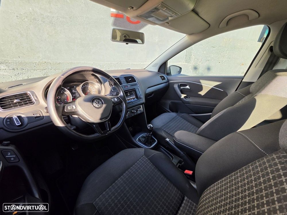 VW Polo 1.4 TDi BlueMotion - 11