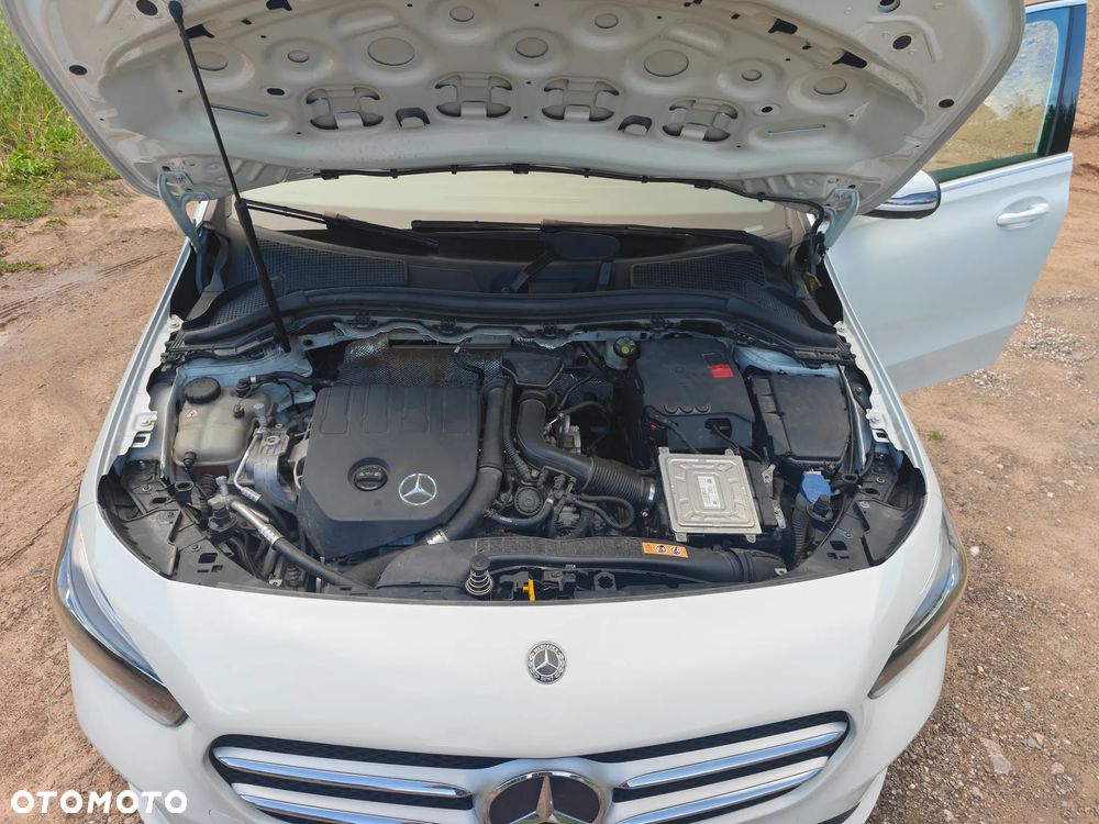 Mercedes-Benz Klasa B 180 7G-DCT Progressive - 3