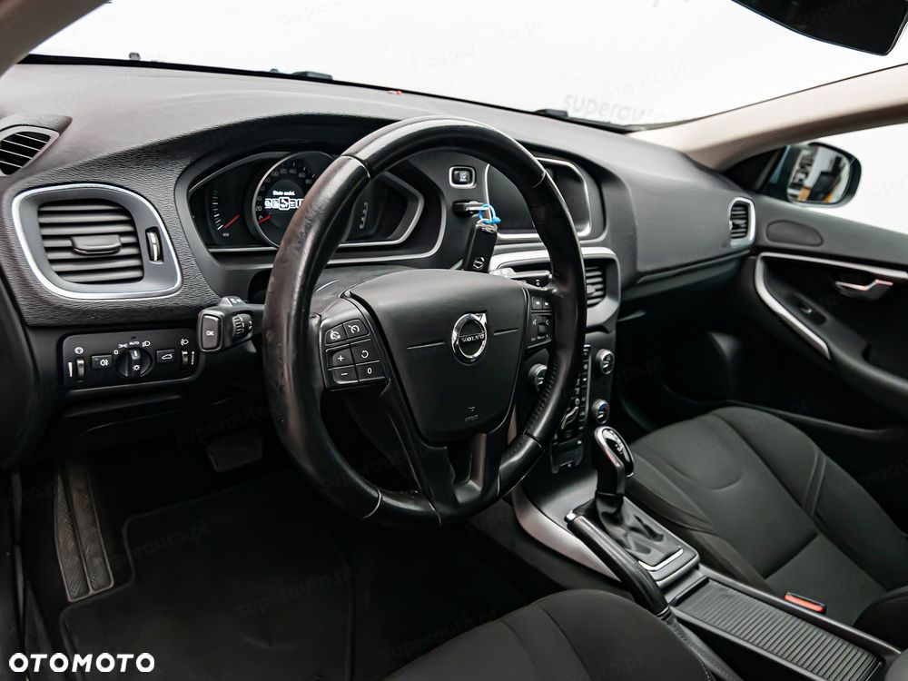 Volvo V40 - 9