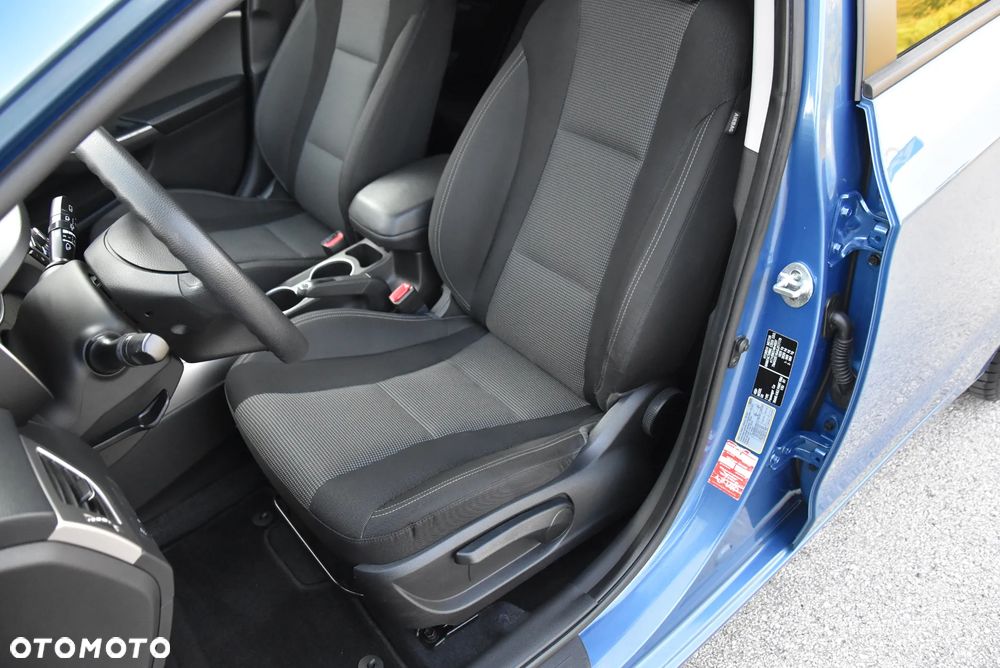 Hyundai i30 blue 1.4 Classic Navigation - 26