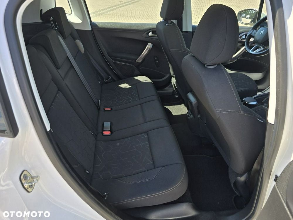 Peugeot 2008 - 20