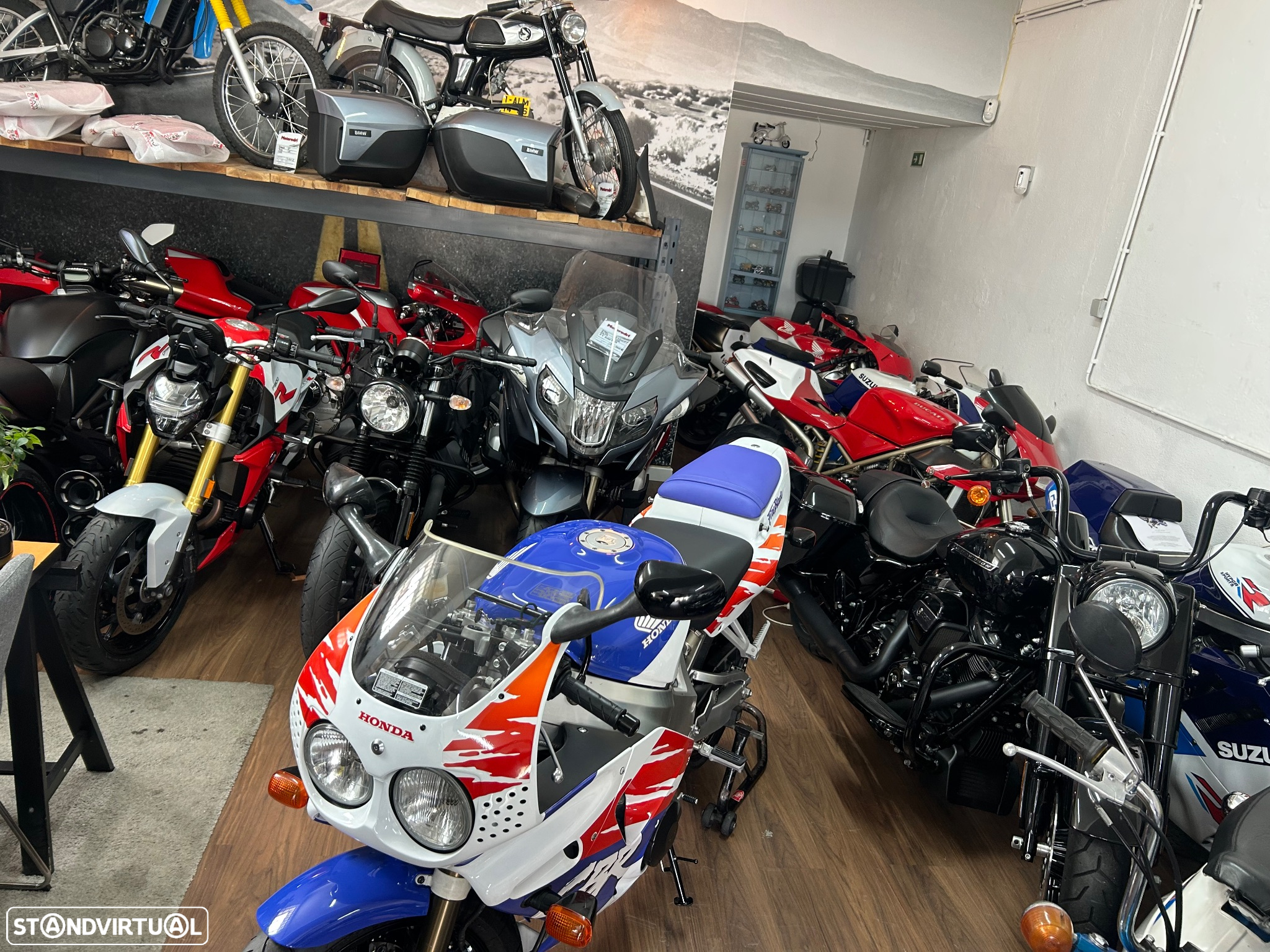 Honda CBR 900 RR Sc28 - 2