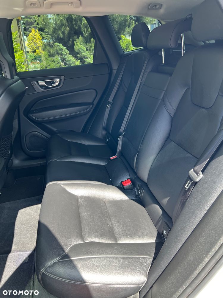 Volvo XC 60 D4 AWD Inscription - 17