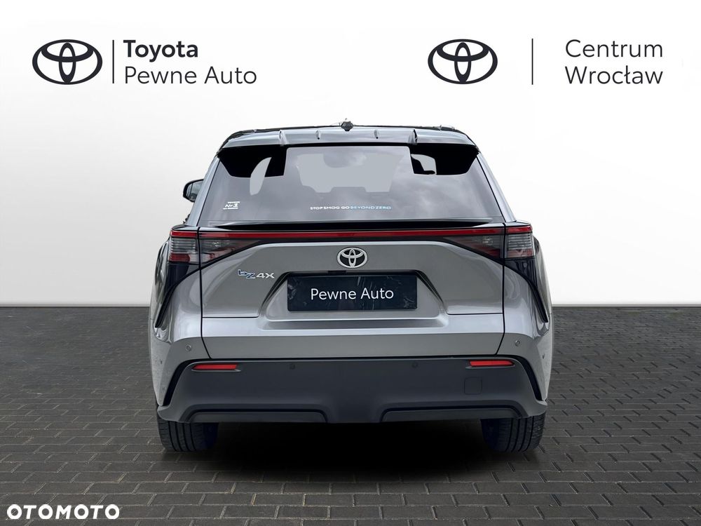 Toyota bZ4X 71.4kWh Executive - 4
