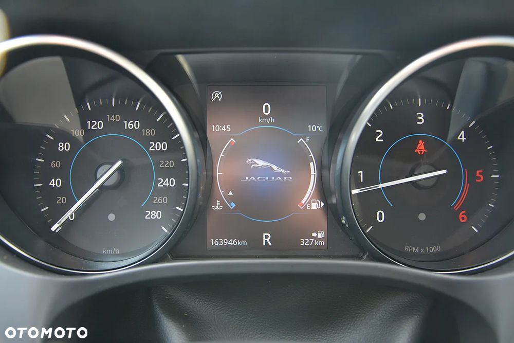 Jaguar F-Pace 2.0 i4D AWD Prestige - 34