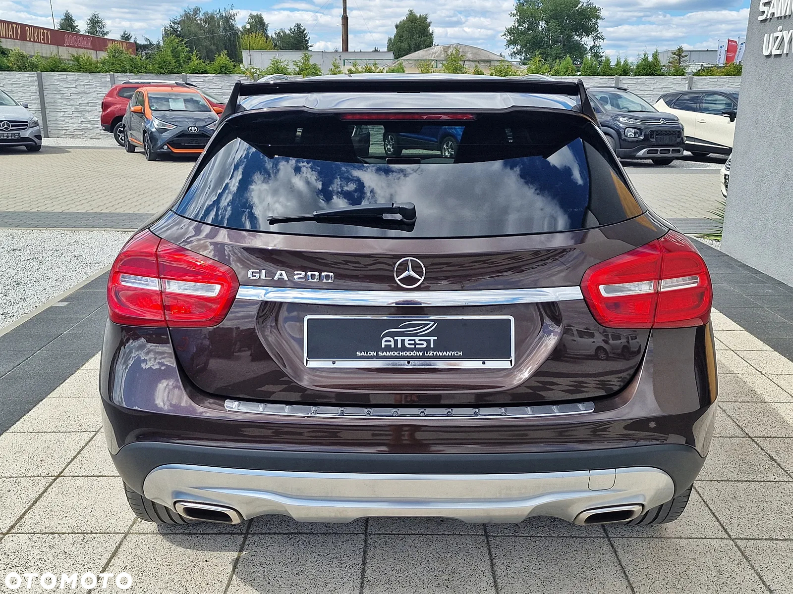 Mercedes-Benz GLA 200 - 7