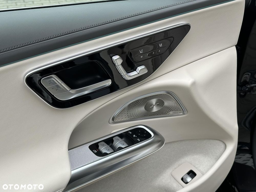 Mercedes-Benz Klasa E 220 d mHEV 4-Matic Avantgarde 9G-Tronic - 16