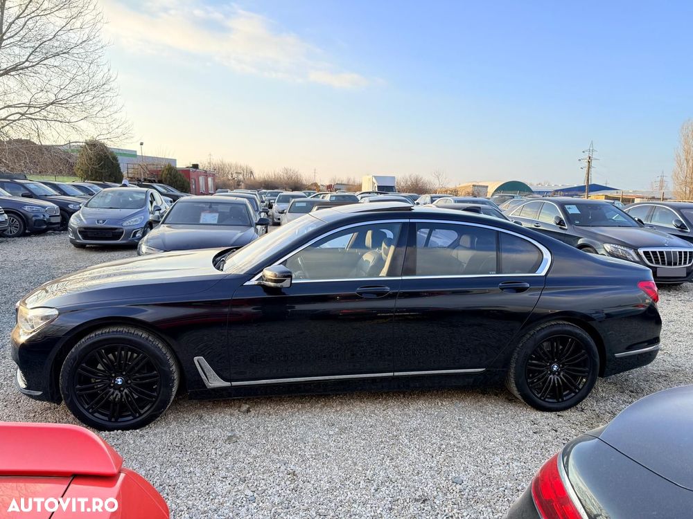 BMW 7 Series 2019 — imagine 10