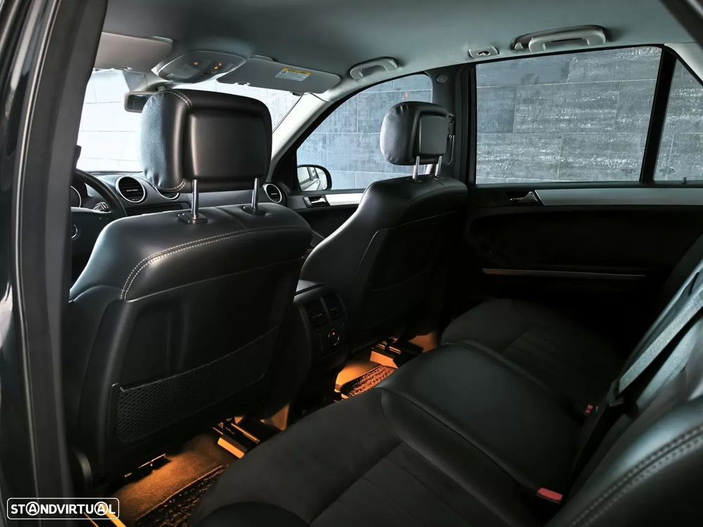 Mercedes-Benz ML 320 CDI - 27