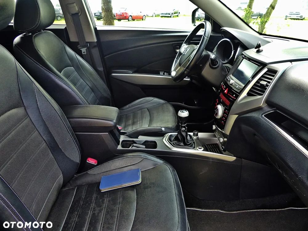 SsangYong/KGM Tivoli e-XDi 160 4WD Sapphire - 26