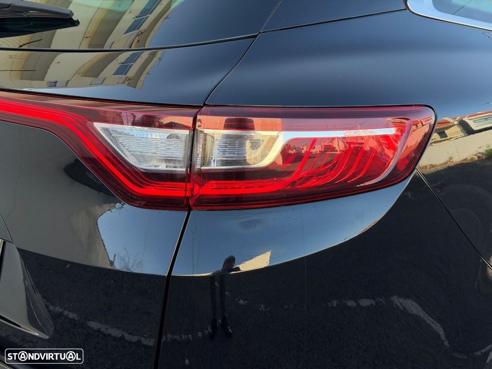 Renault Mégane Sport Tourer 1.5 Blue dCi Limited — fotografia 34