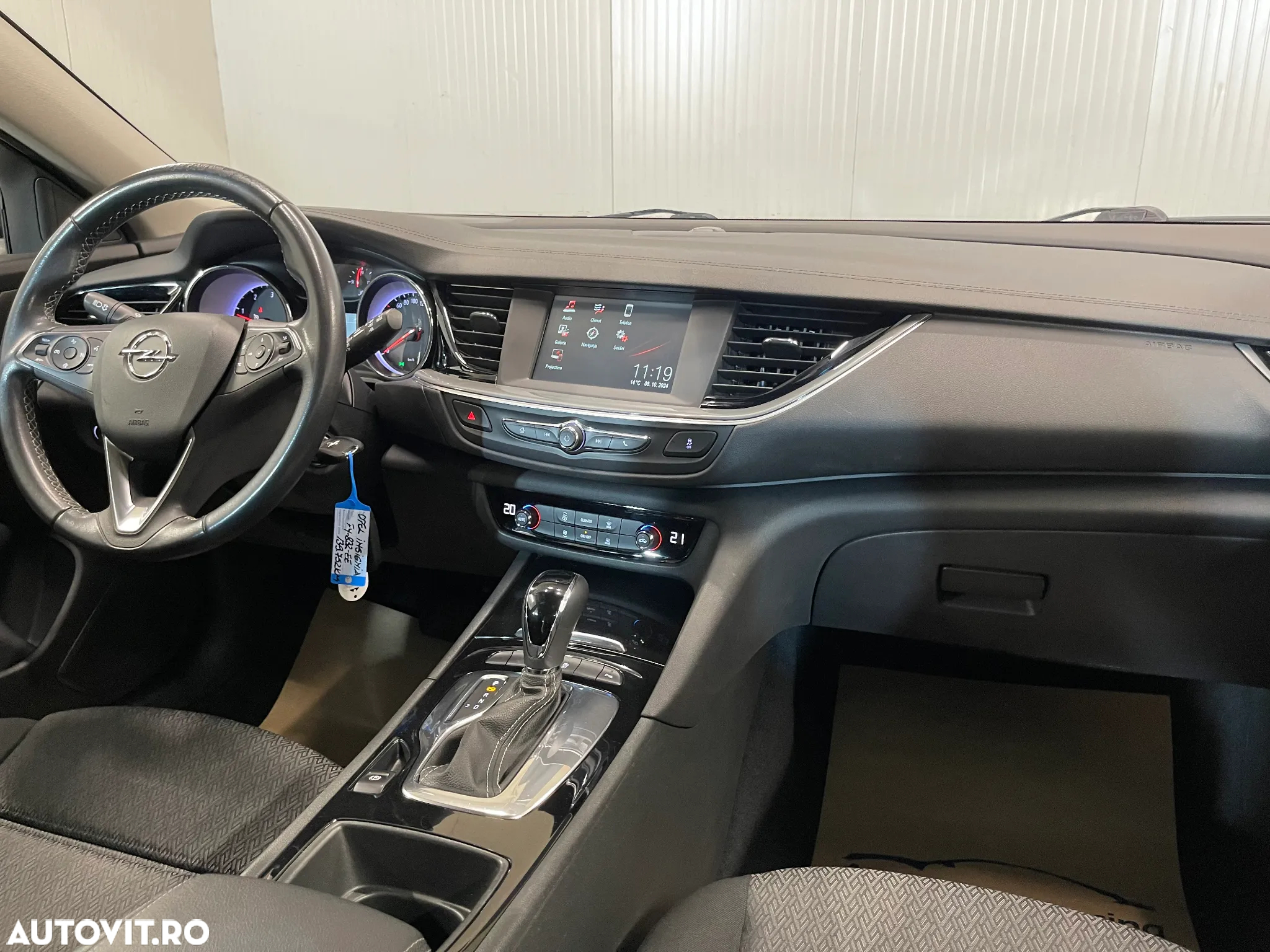 Opel Insignia Sports Tourer 2.0 Diesel Automatik Business Edition - 8