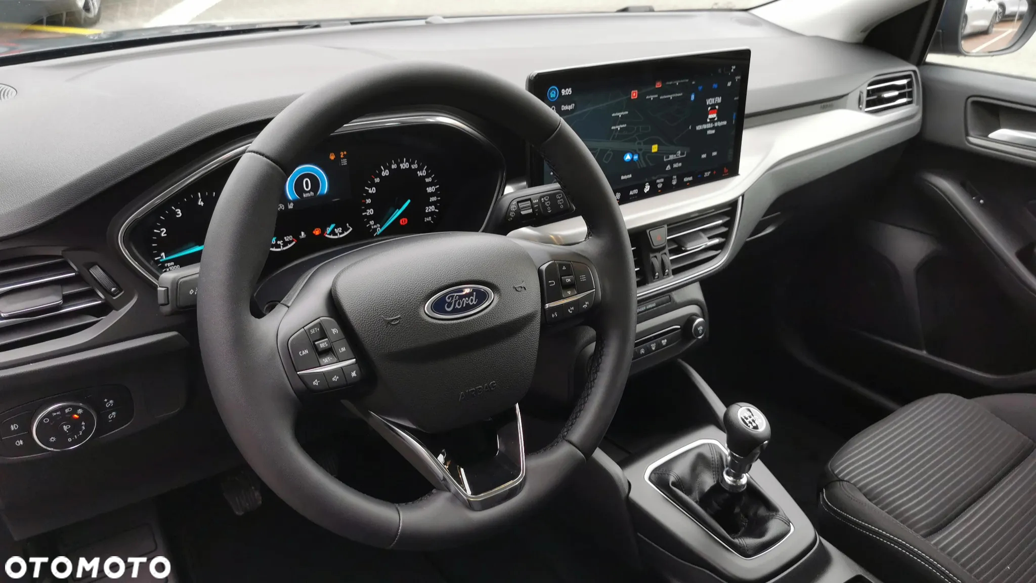 Ford Focus 1.0 EcoBoost Titanium - 9