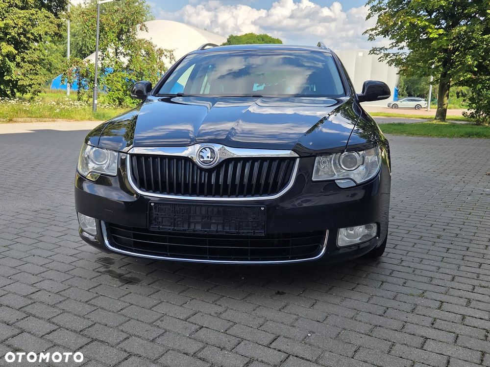 Skoda Superb 2.0 TDI PD Comfort - 4