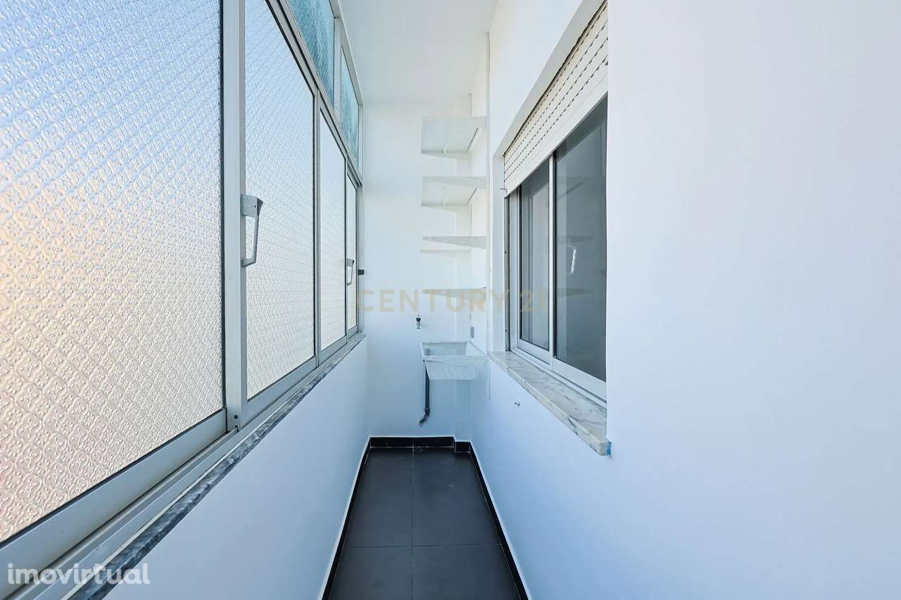 Apartamento T3 remodelado com lugar de parqueamento - Grande imagem: 5/30