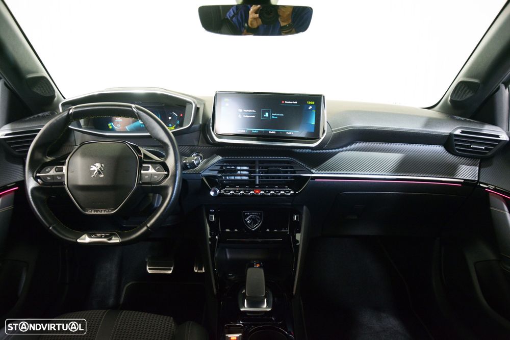 Peugeot e-208 50 kWh GT - 18