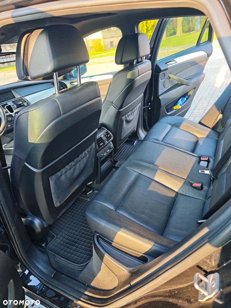 BMW X6 - 13