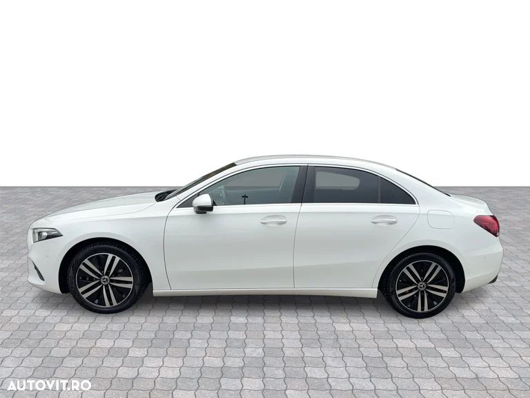 Mercedes-Benz A 200 Sedan 7G-DCT Edition 2020 - 4