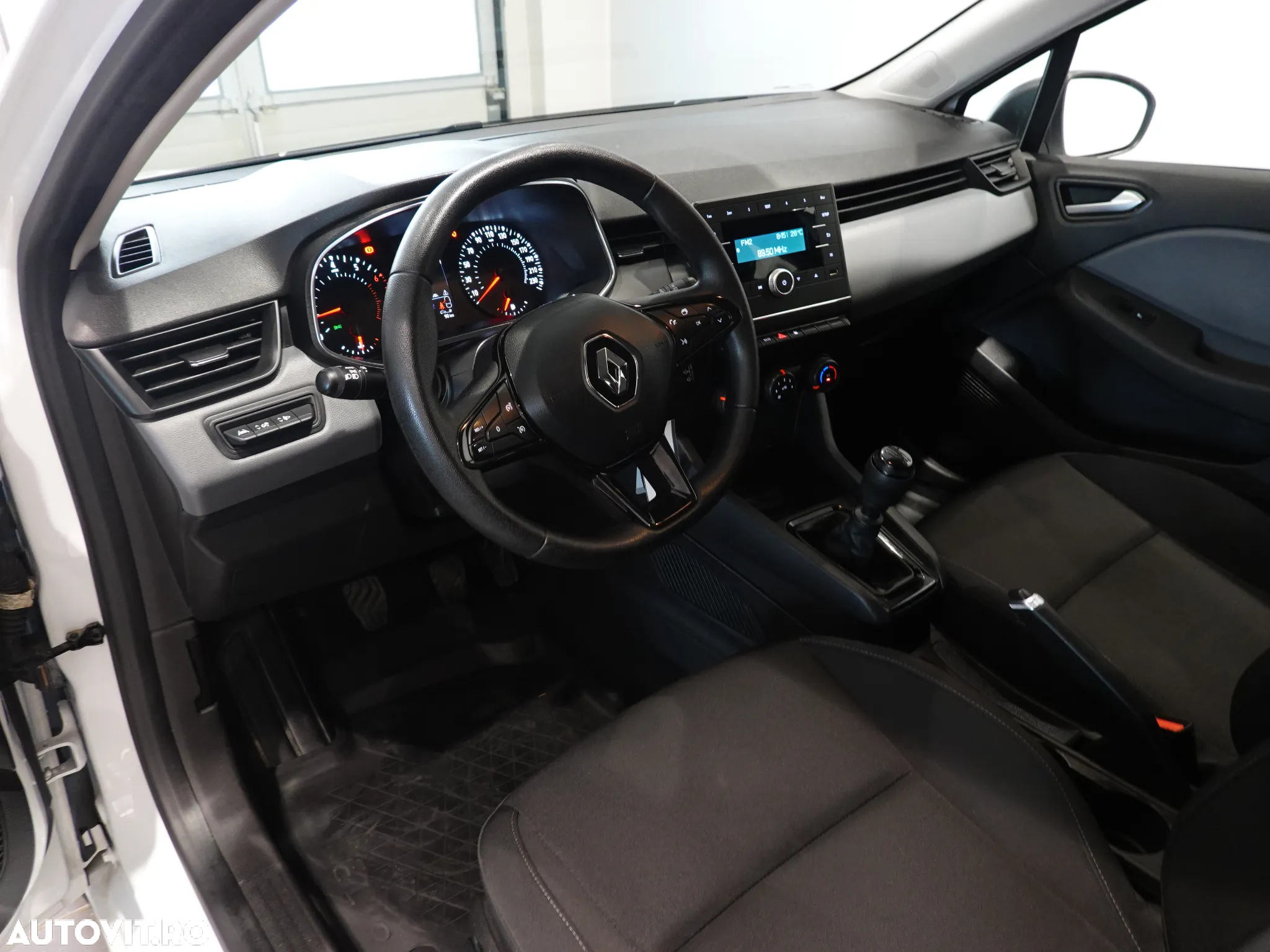Renault Clio V 1.0 TCe Life - 14