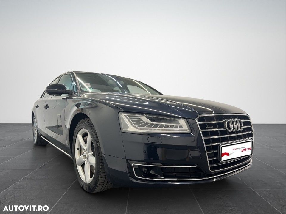 Audi A8 - 2