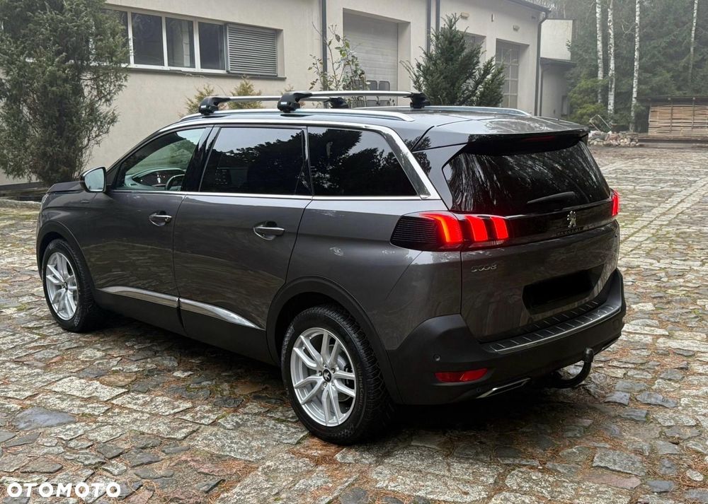 Peugeot 5008 THP 165 EAT6 Allure - 4