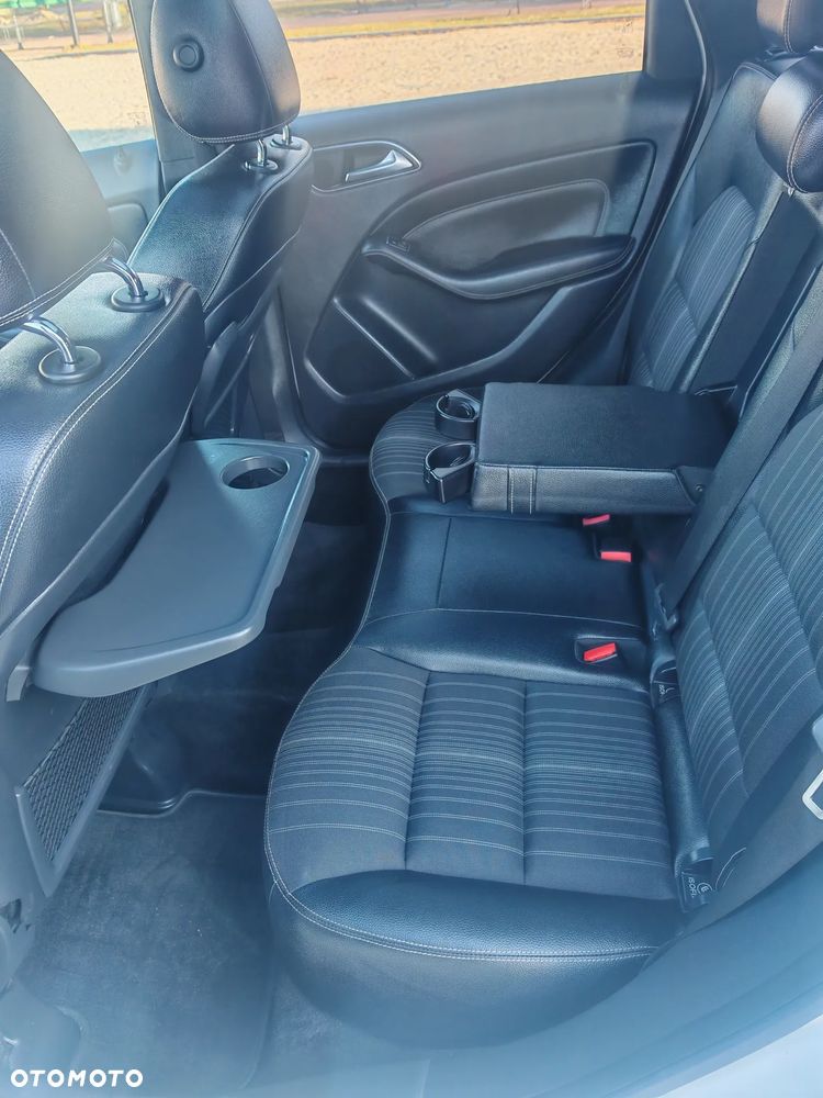 Mercedes-Benz Klasa B 180 CDI 7G-DCT - 10