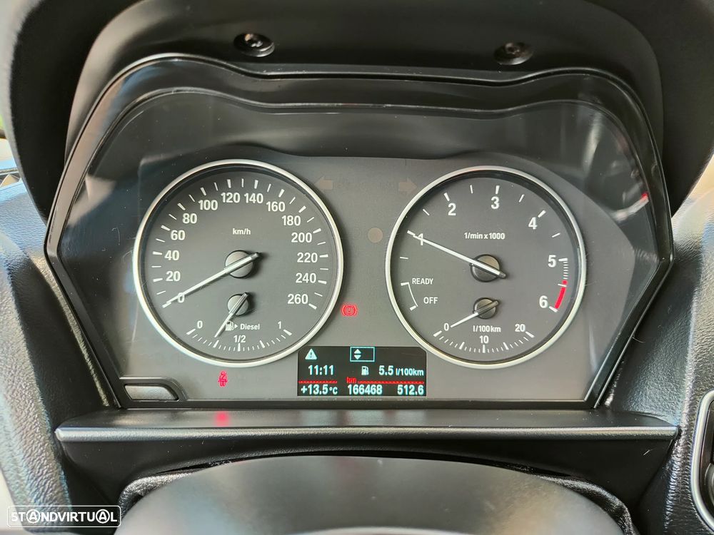 BMW 116 d Pack M - 11