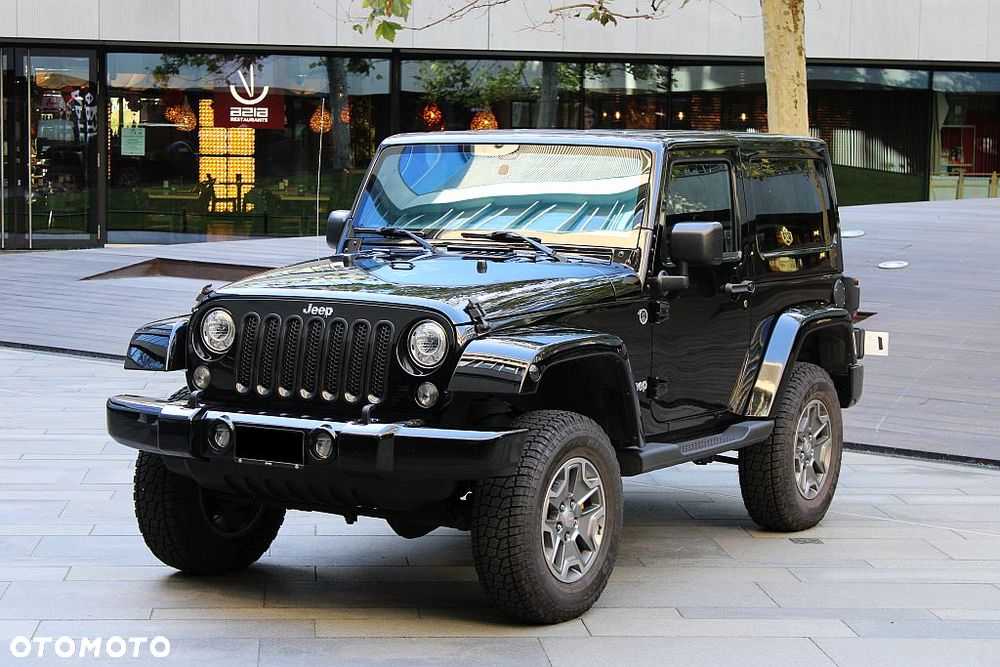 Jeep Wrangler - 1