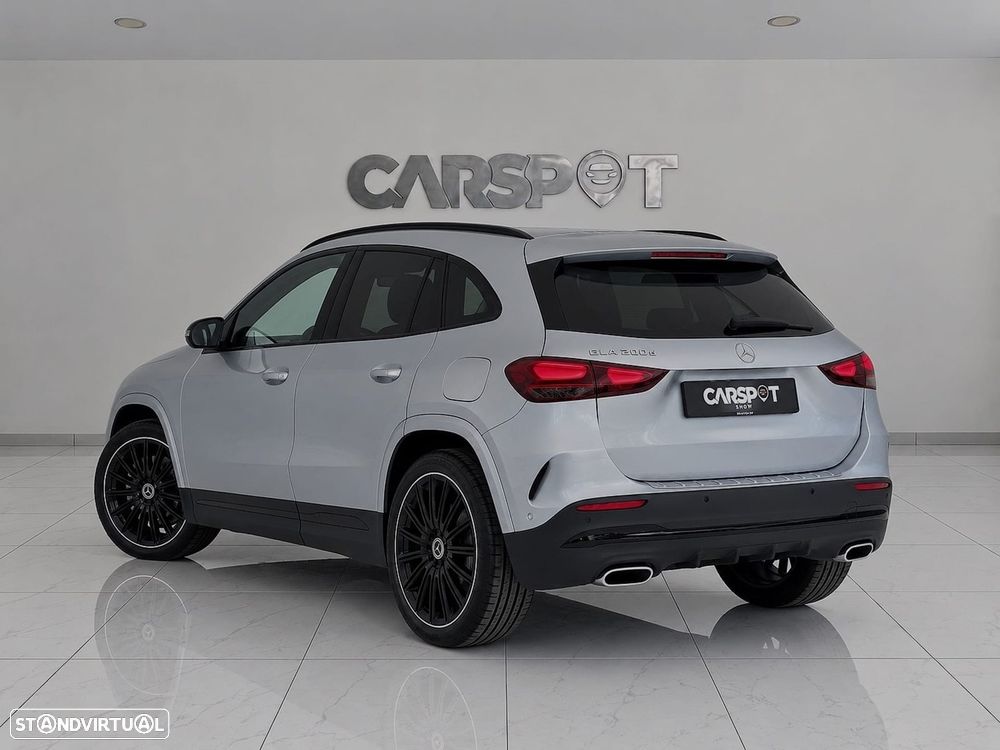 Mercedes-Benz GLA 200 d AMG Line — photo 5