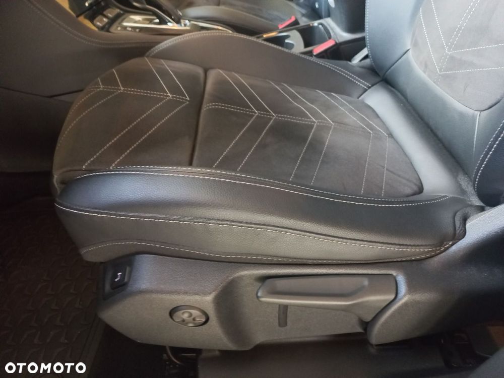 Opel Grandland 1.2 T GS Line S&S - 11