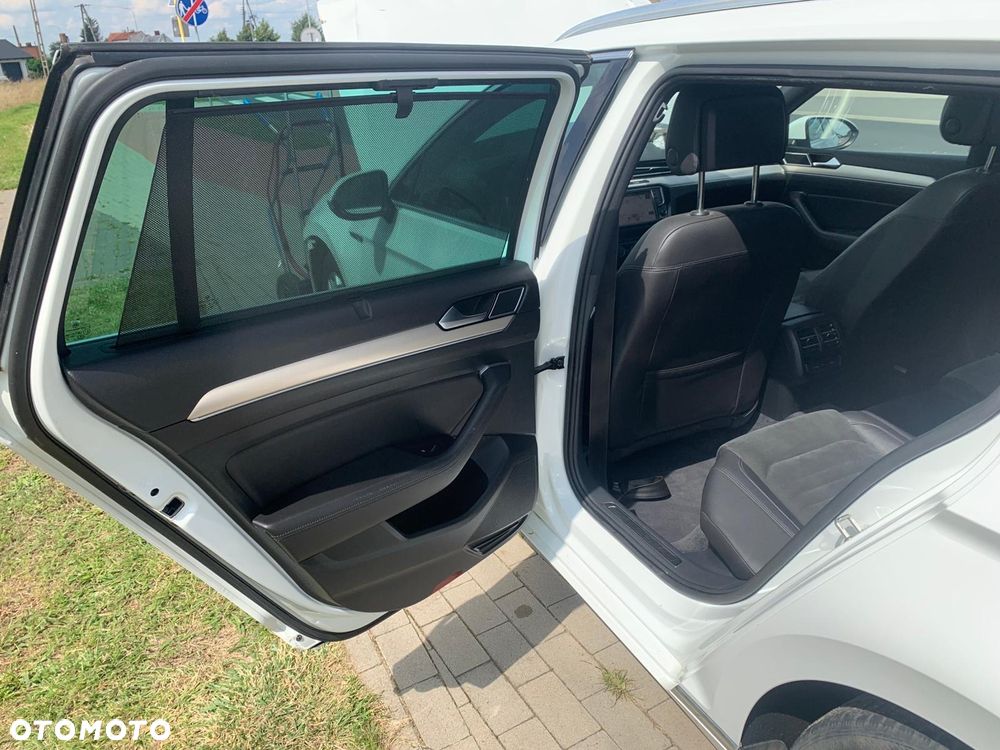 Volkswagen Passat 1.4 TSI Plug-In-Hybrid GTE - 25