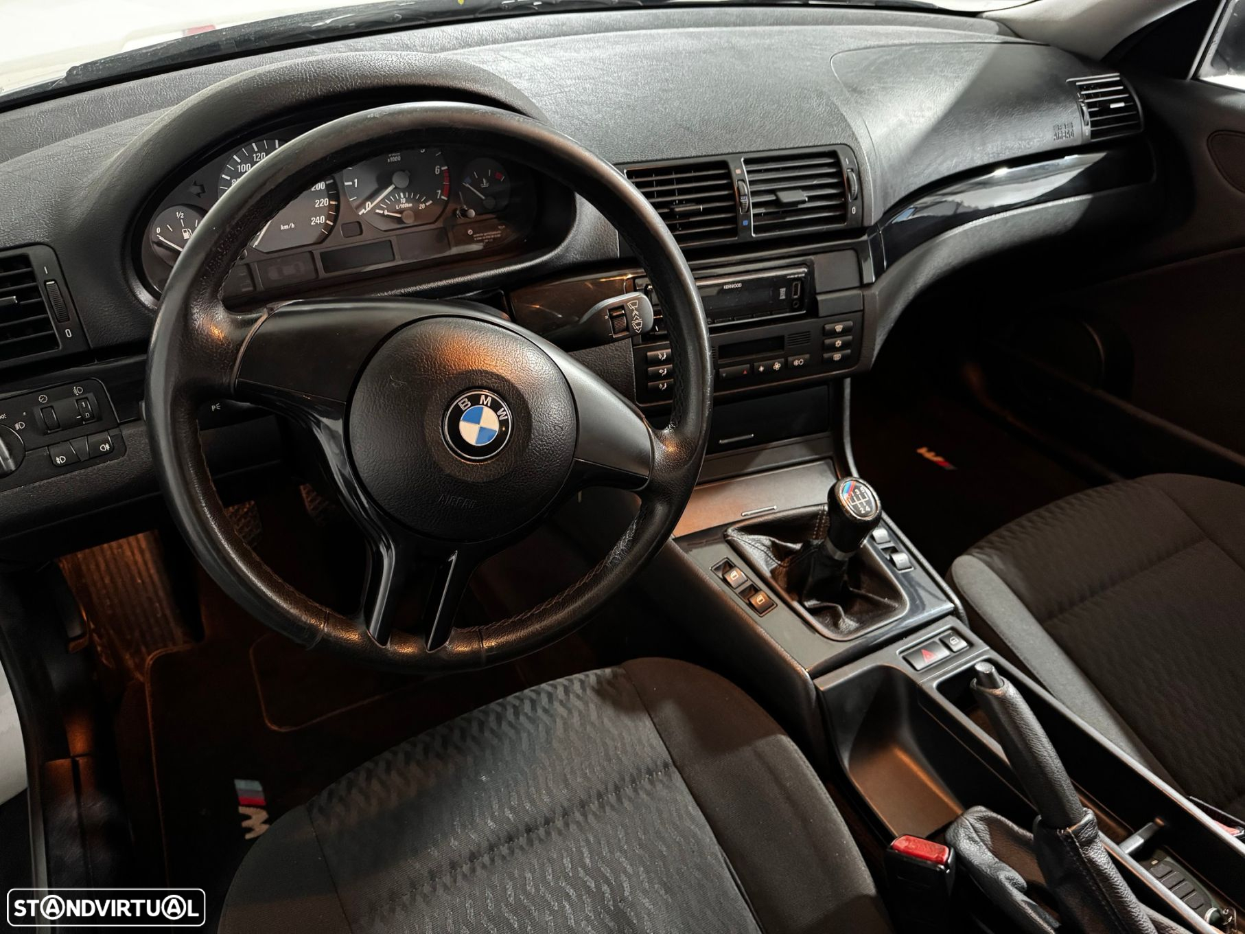 BMW 320 Ci - 11