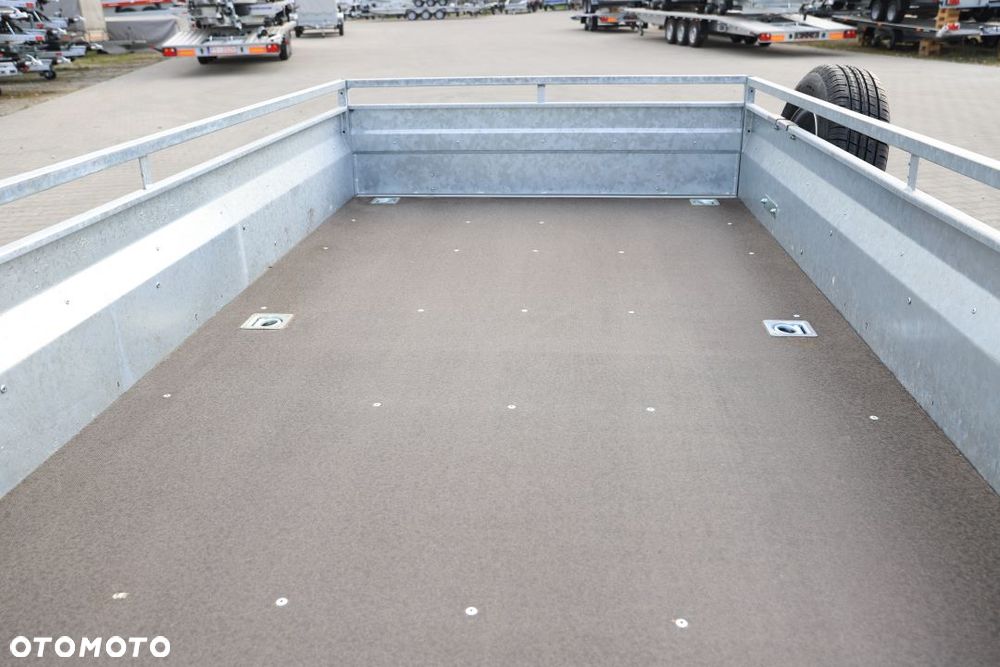 Niewiadów Majster z podjazdami 2700 kg - 11