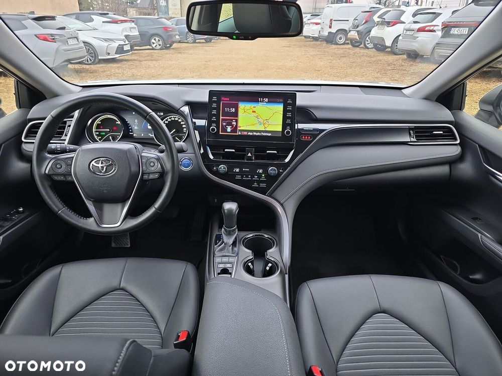 Toyota Camry 2.5 Hybrid Prestige CVT - 8