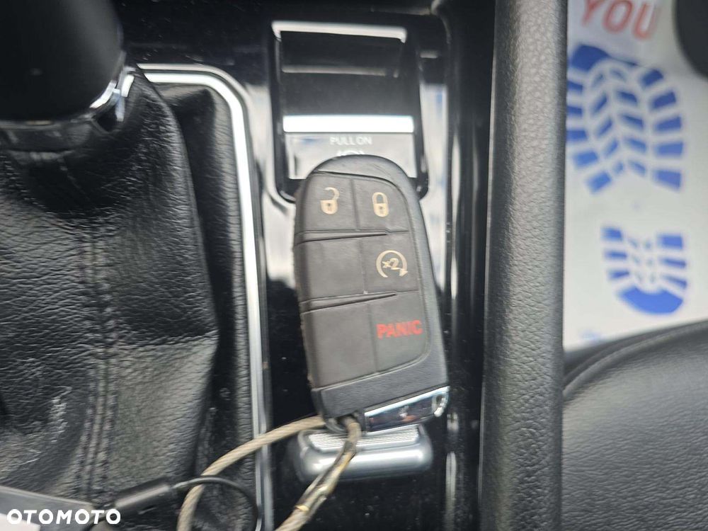 Jeep Compass - 13
