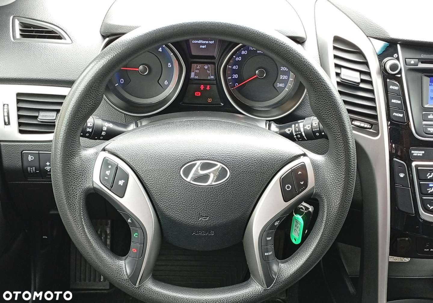 Hyundai i30 - 24