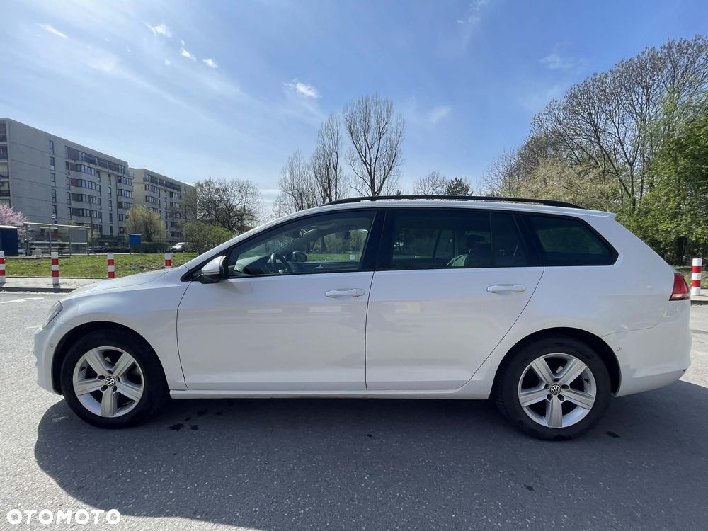 Volkswagen Golf 1.2 TSI BMT Comfortline - 5