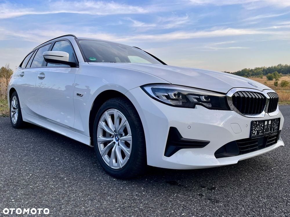 BMW Seria 3 - 1