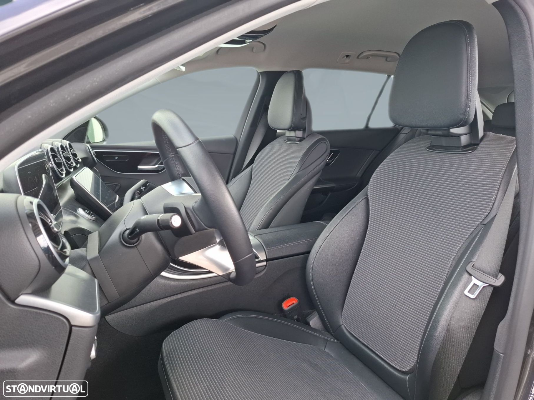 Mercedes-Benz c-220 d Avantgarde - 11