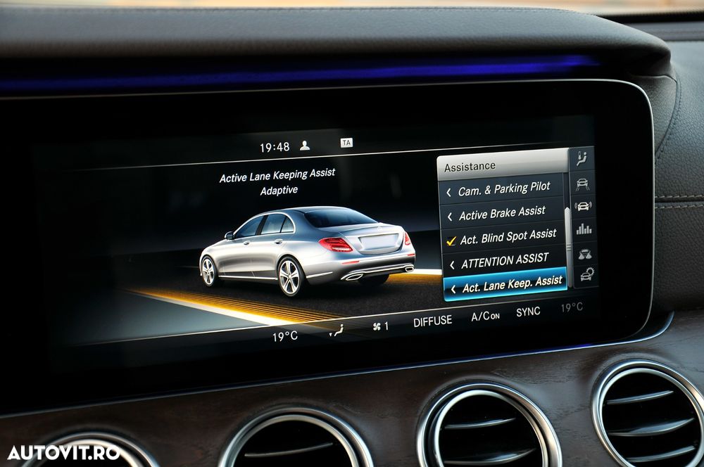 Mercedes-Benz E - 29