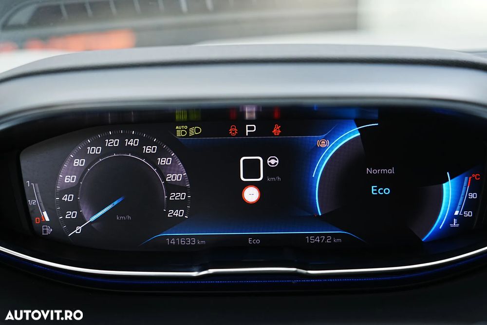 Peugeot 3008 1.5 BlueHDI S&S EAT8 GT-Line - 34