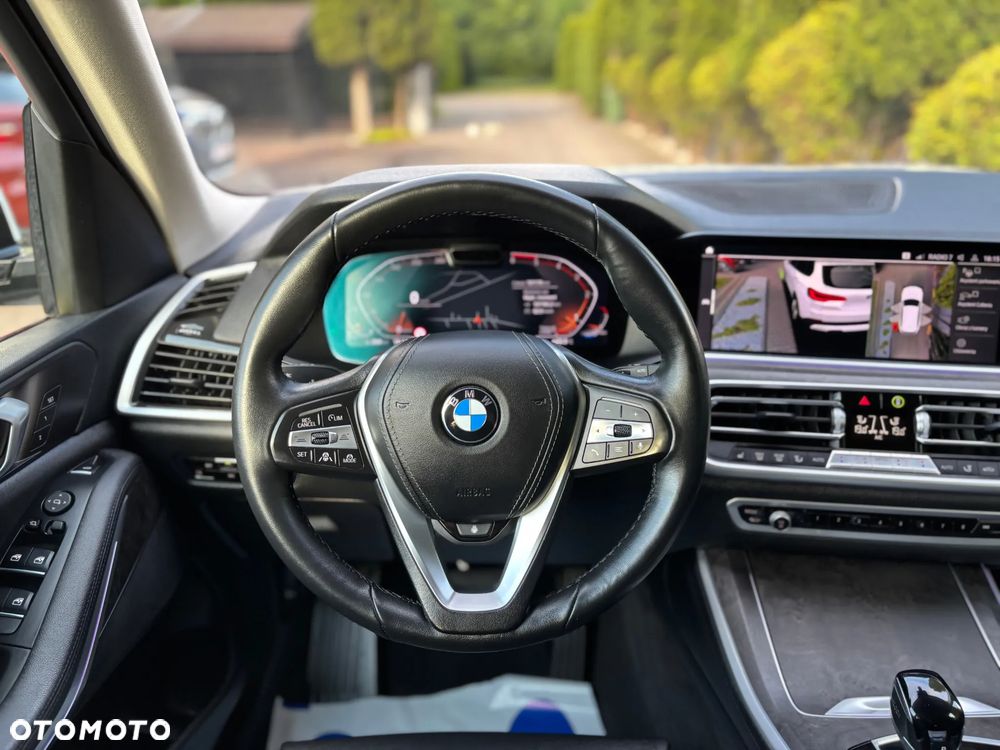 BMW X5 xDrive25d xLine - 23